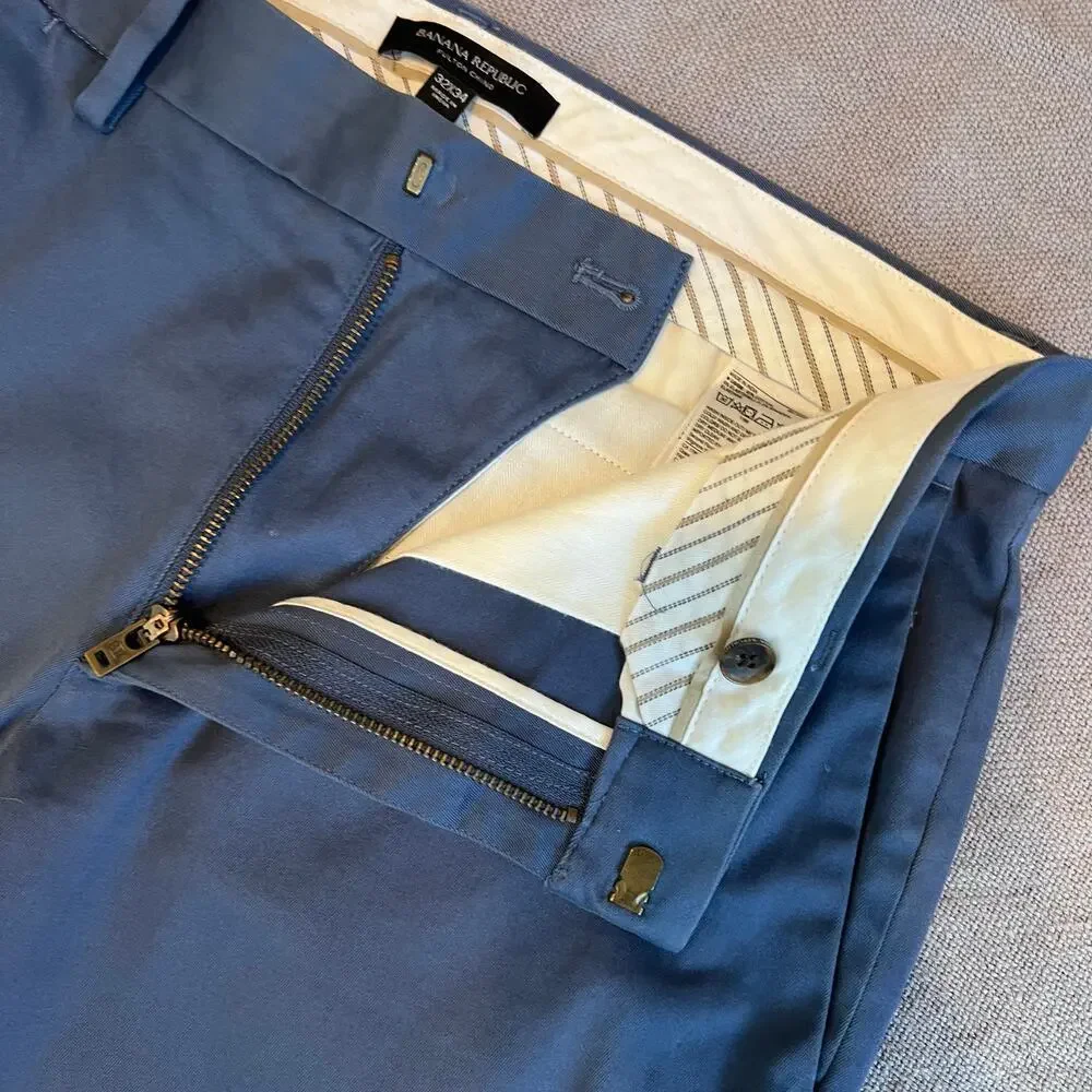 Banana Republic Men's Fulton Chino Rapid Movement Line Slim Fit in Blue 32W 34L